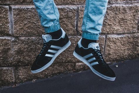 Wie man Adidas schnürt: 8 kreative Styles, die deine Sneaker 